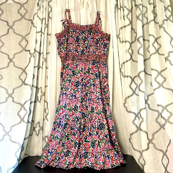 J. Crew Dresses & Skirts - J. Crew Floral Smocked Spaghetti Strap Dress